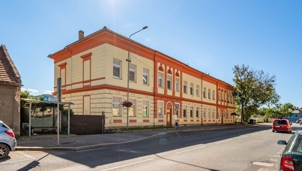 Prodej bytu 2+1, 63 m², Beroun